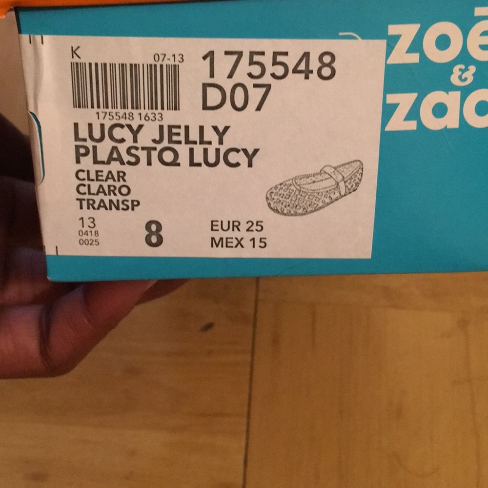 Size 8 little girl jellies